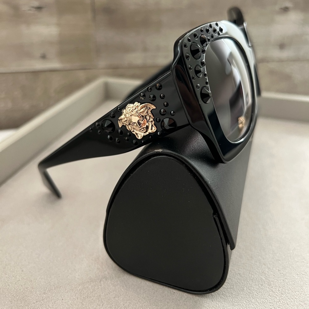 Versace Sunglasses - Picture 2 of 6